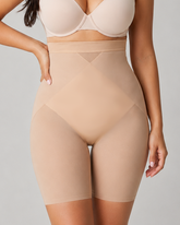 Shorts moldeadores de malla transpirable de cintura alta hasta medio muslo, faja moldeadora para realzar los glúteos para usar todo el día