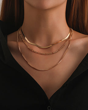 Collar punk geométrico de múltiples capas