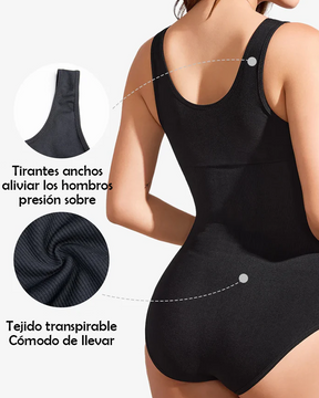 Mono tipo camisola triangular