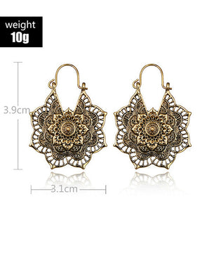 Accesorios de aretes de flores de aleación hueca vintage