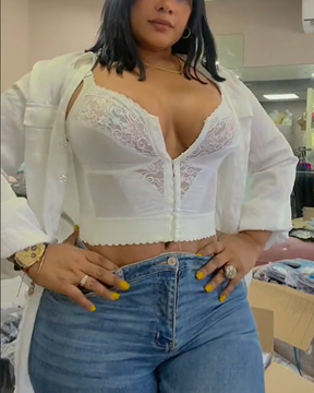Chaleco de encaje sexy con brasier