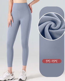Pantalones de yoga de forro polar y levantamiento de cadera de cintura alta