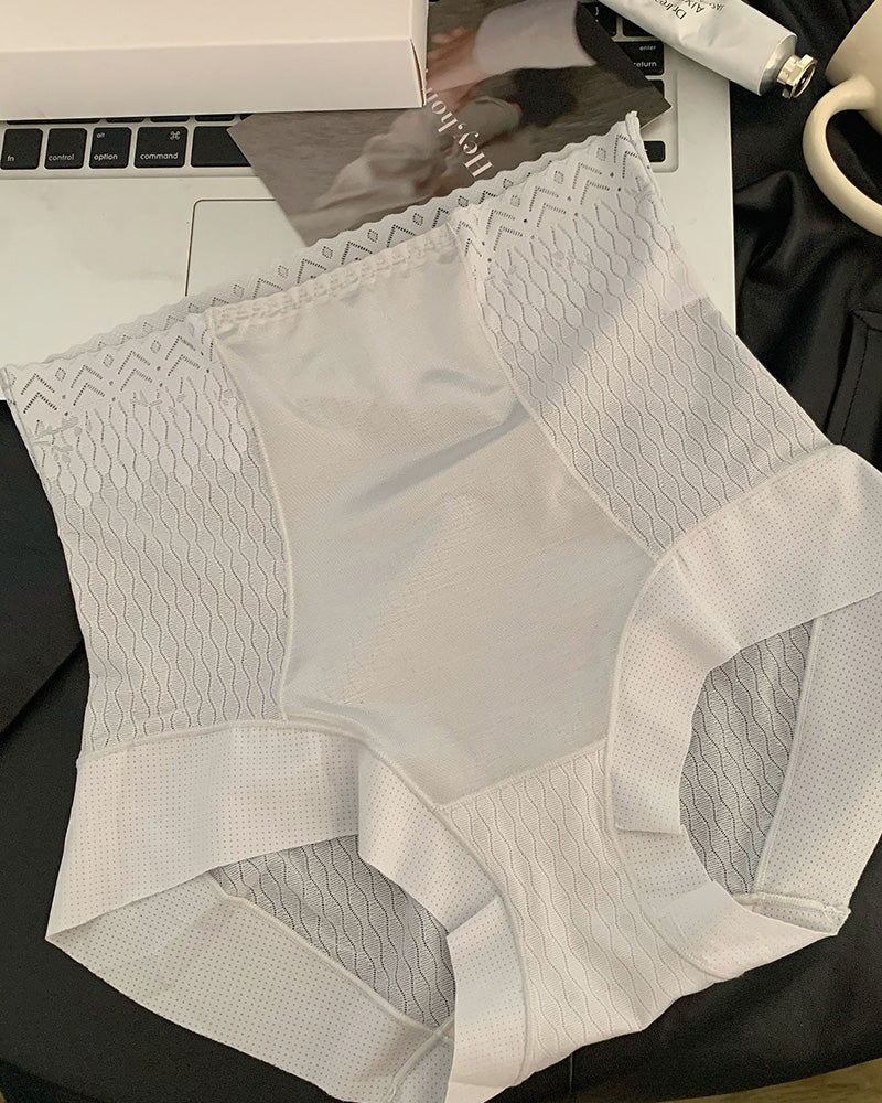 Bragas de cintura alta y perfil bajo