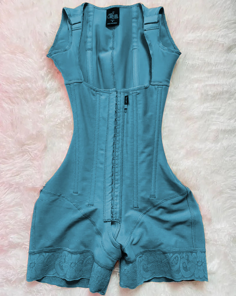 Faja de cuerpo completo con levantamiento de glúteos y botones