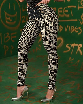 Leggings de levantamiento de cadera con tiras y doble botonadura